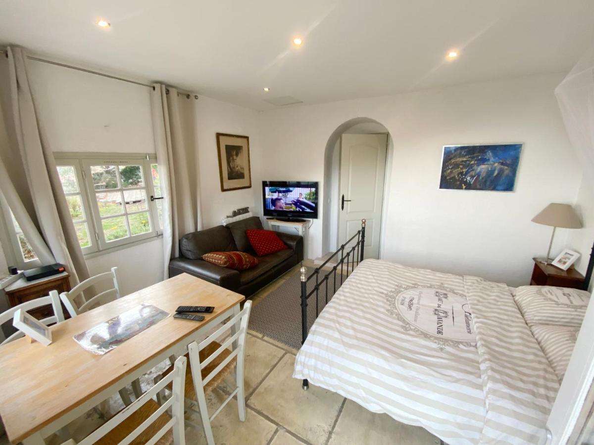Auberge De La Croix Du Pape Èze Esterno foto